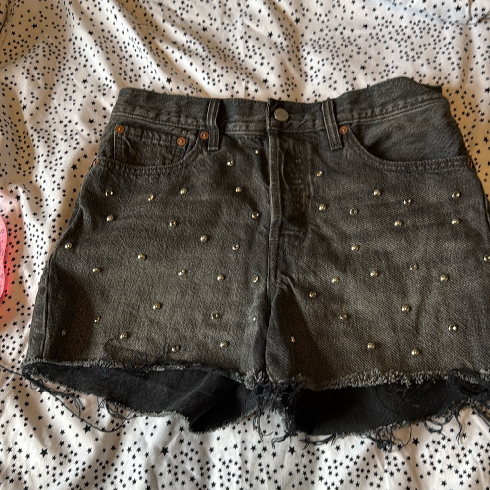 Levi’s Sz 30 Black studded jeweled wedgie fit BUTTON FLY denim shorts GUC B928